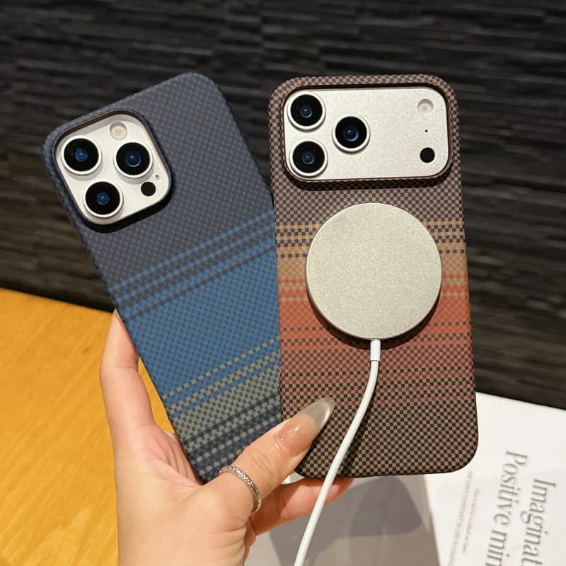 Kevlar Carbon Fiber Case for iPhone 17 – MagSafe Ultra-Thin 2