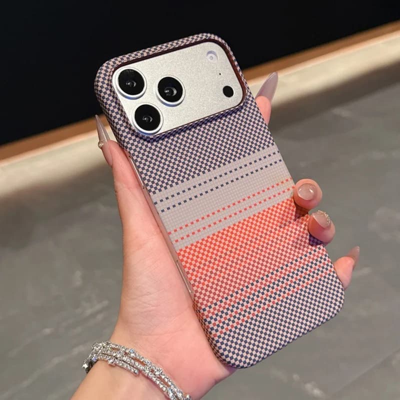 Kevlar Carbon Fiber Case for iPhone 17 – MagSafe Ultra-Thin 8